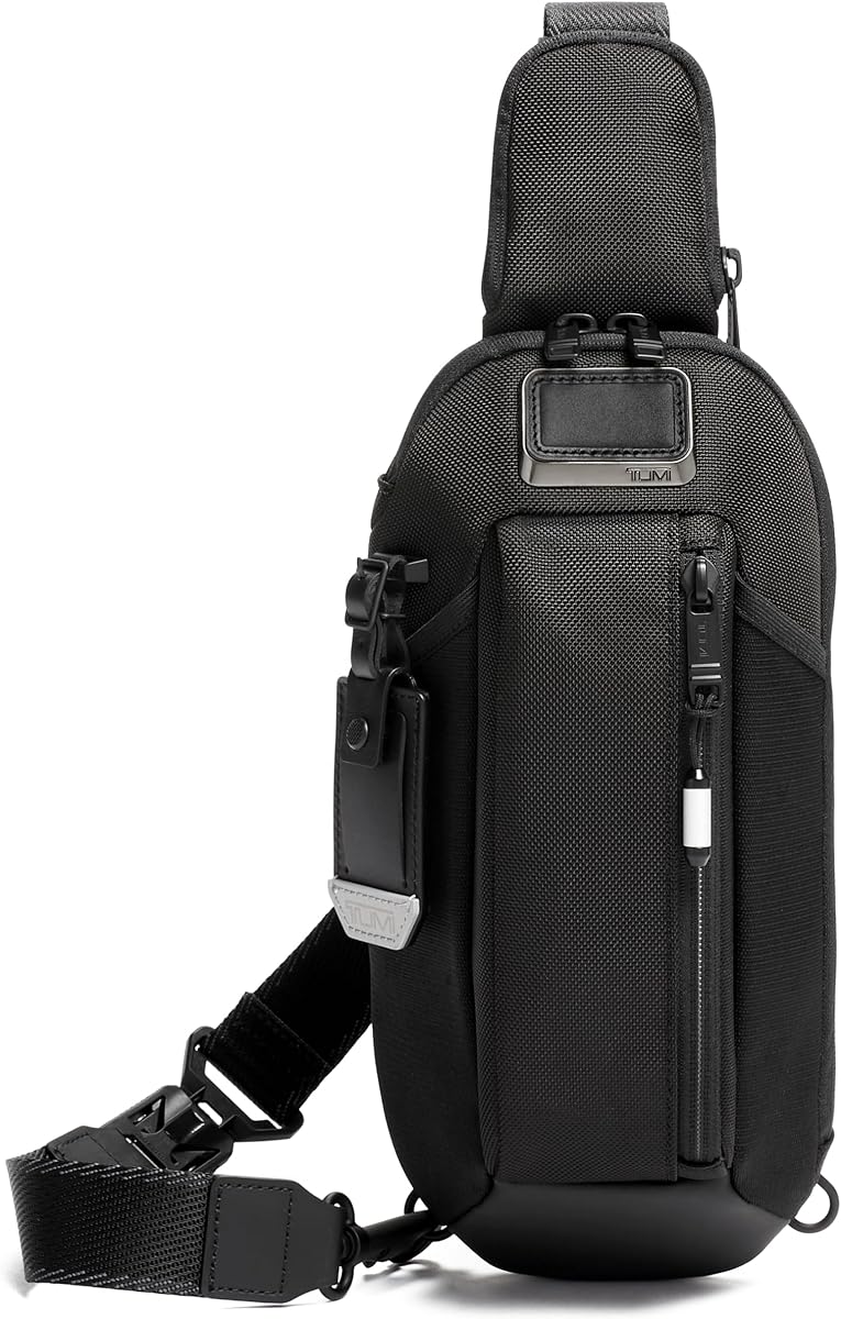 TUMI Arrivé Galeao Messenger Bag